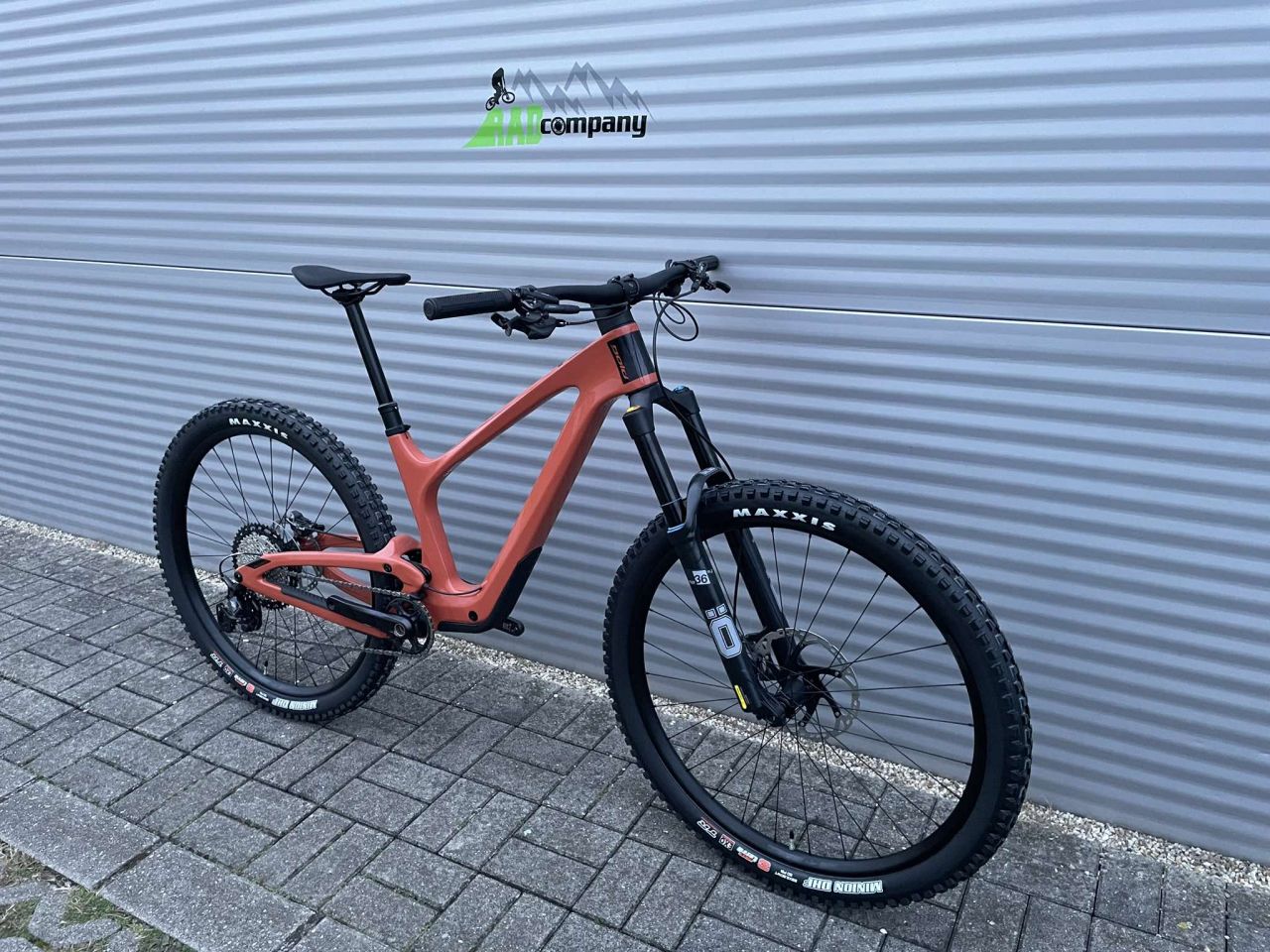 BOLD Linkin 150 Pro Enduro Kerékpár