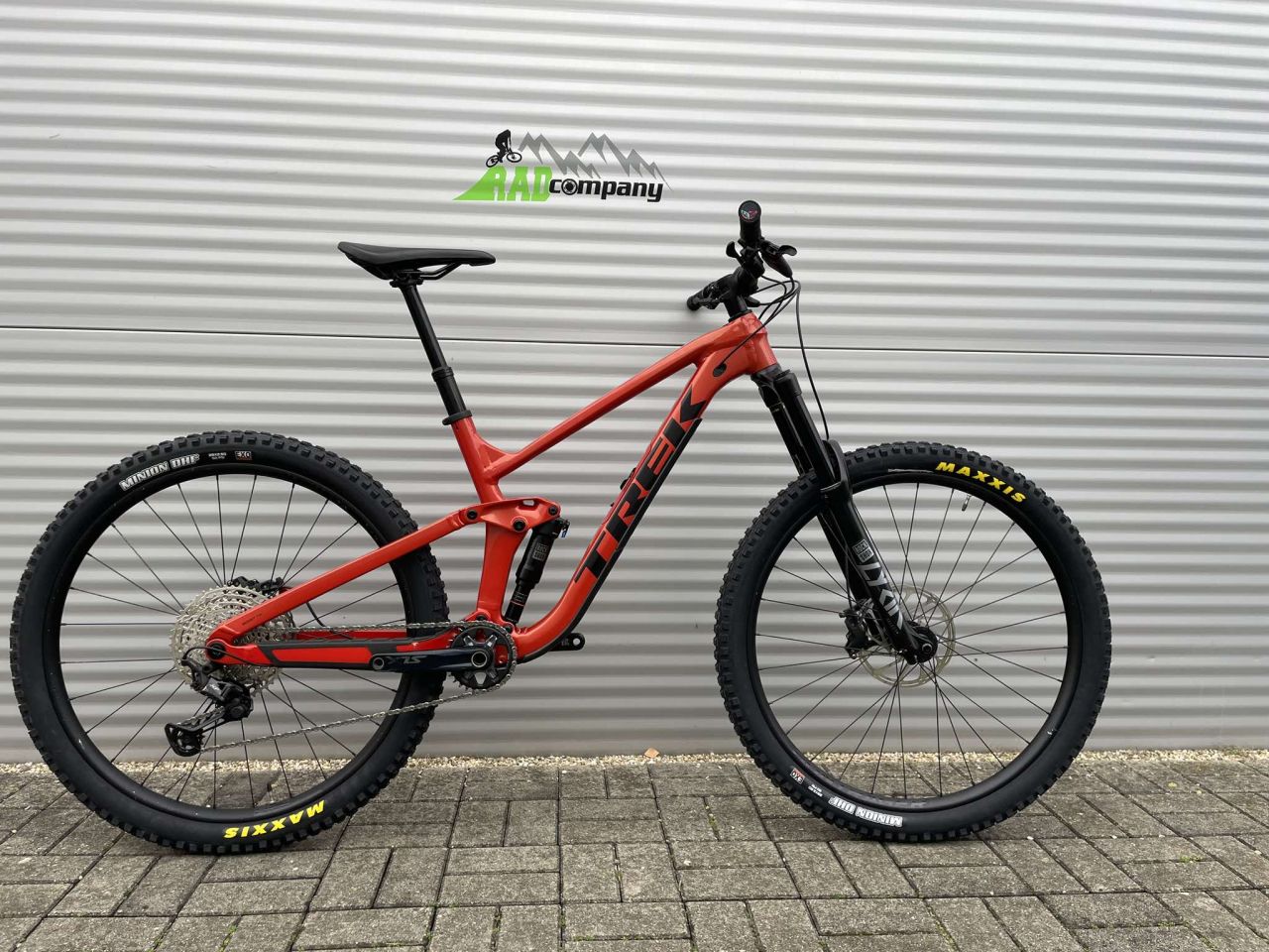 2023 Trek Slash 7 Enduro Kerékpár