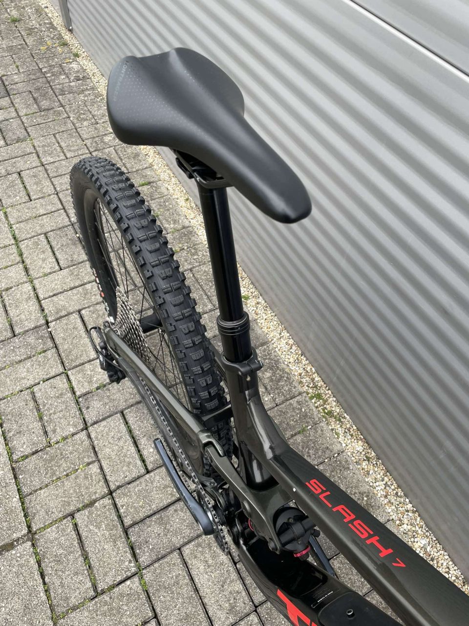 2022 Trek Slash 7 Enduro Kerékpár