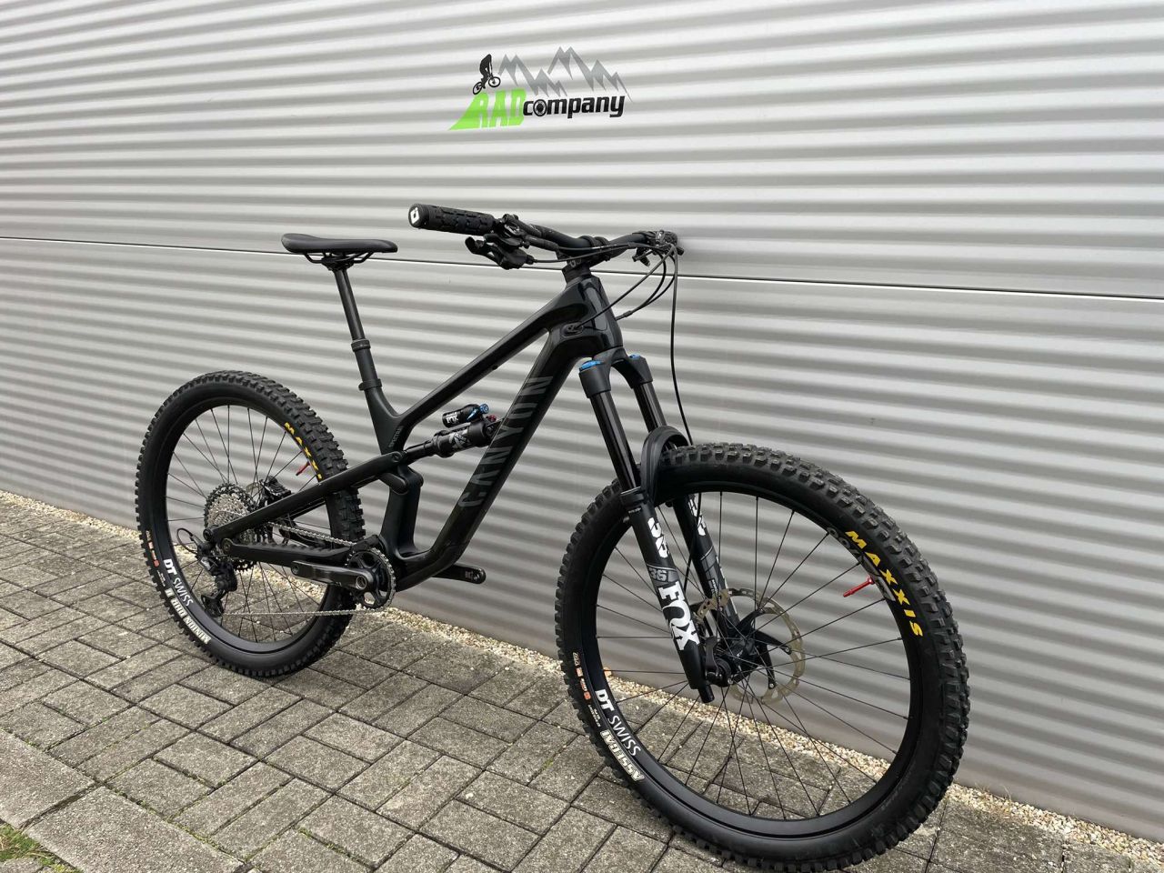 2022 Canyon Spectral 27,5 CF 8 Enduro Kerékpár