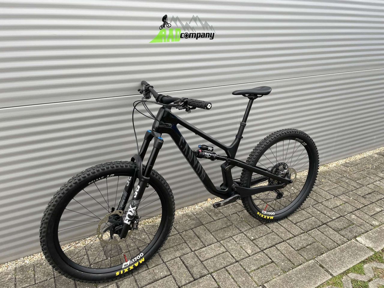 2022 Canyon Spectral 27,5 CF 8 Enduro Kerékpár