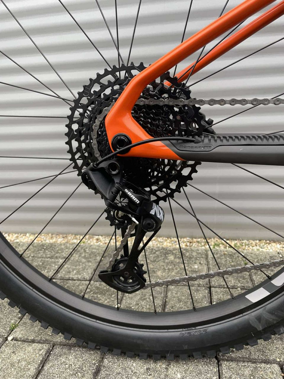 2023 Mondraker Foxy Carbon R Enduro Kerékpár