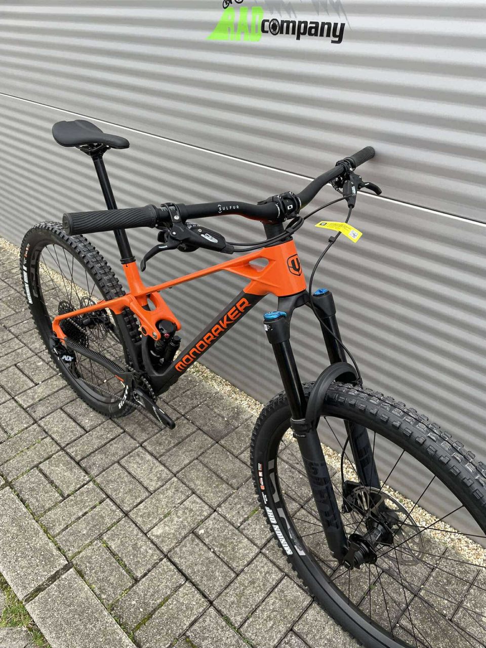 2023 Mondraker Foxy Carbon R Enduro Kerékpár