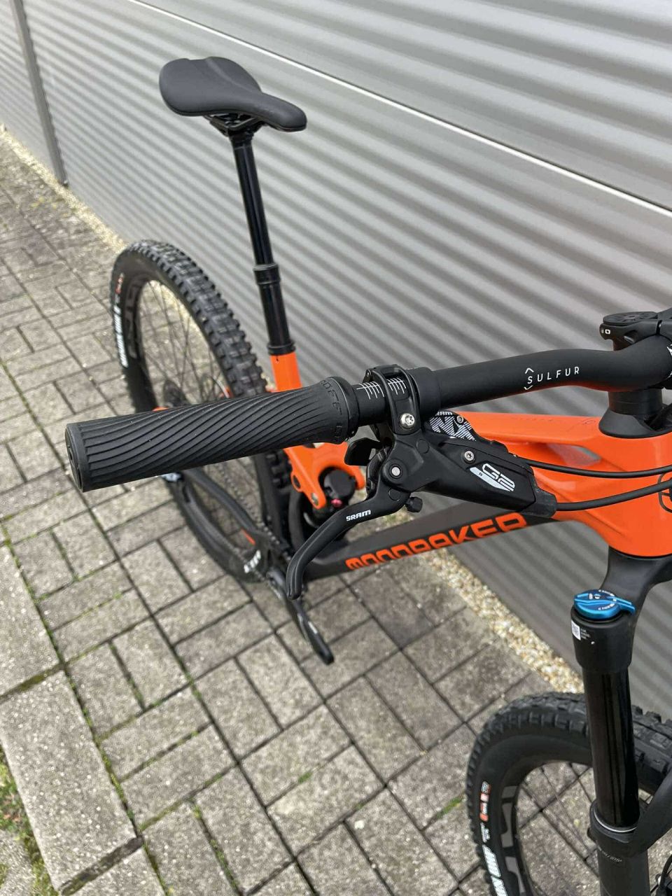 2023 Mondraker Foxy Carbon R Enduro Kerékpár