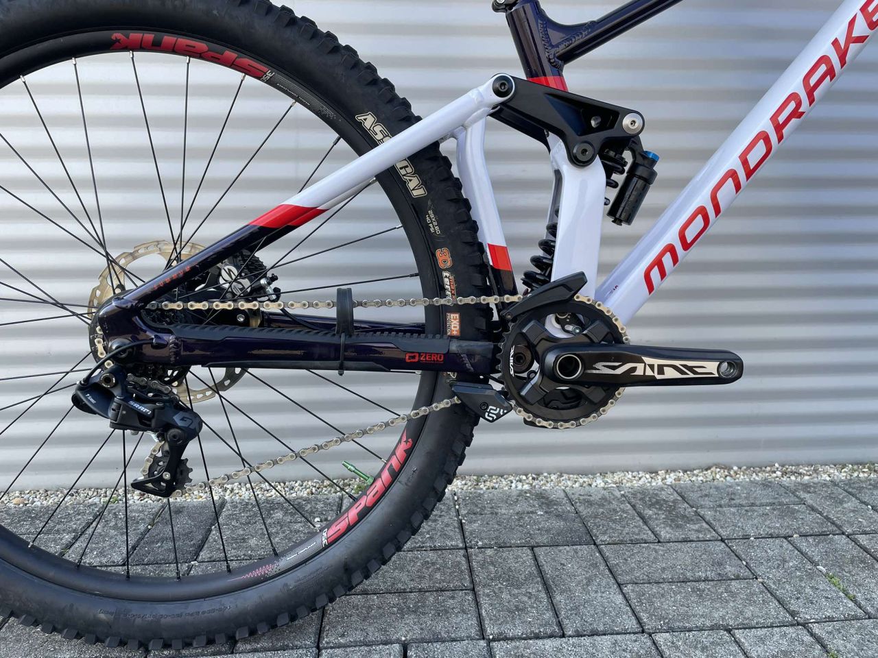 2022 Mondraker Summum 29 Downhill Kerékpár