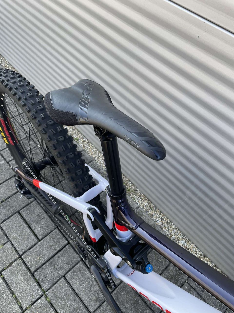 2022 Mondraker Summum 29 Downhill Kerékpár