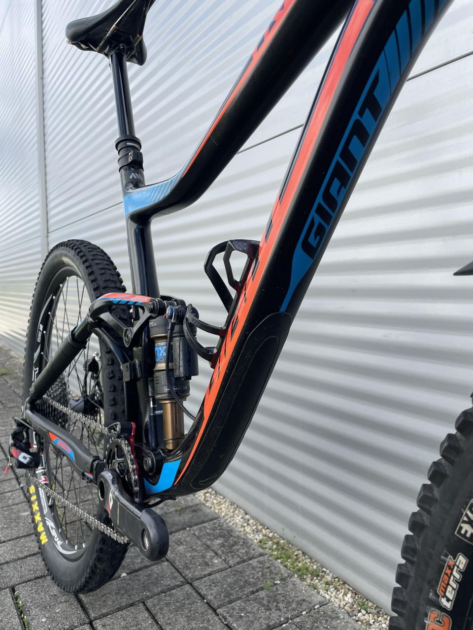 2016 Giant Trance karbon 27,5 Enduro Kerékpár
