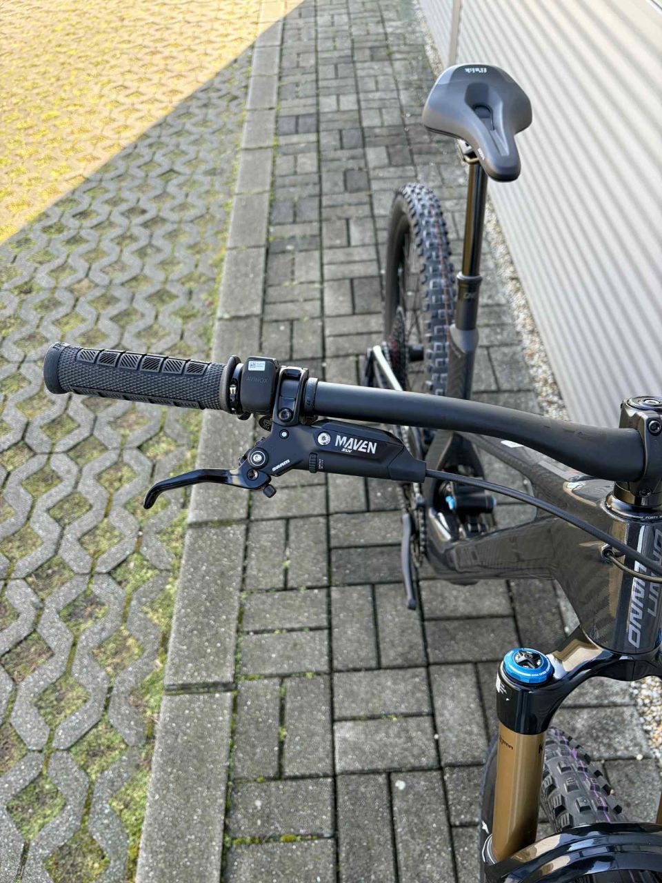 2025 UNNO MITH Pro E-bike