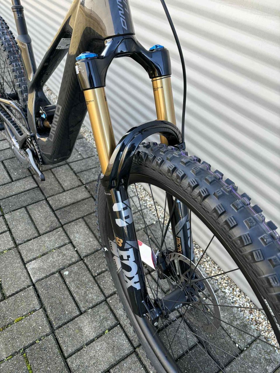 2025 UNNO MITH Pro E-bike