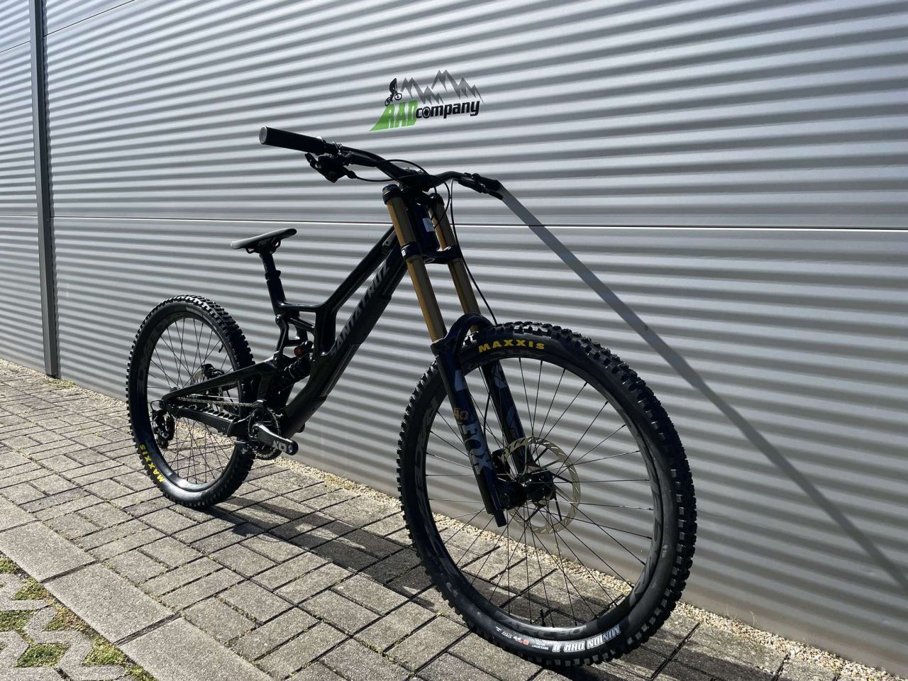 2025 Santa Cruz V10 X01 Carbon CC Downhill Kerékpár 2025 Santa Cruz V10 X01 Carbon CC Downhill Kerékpár