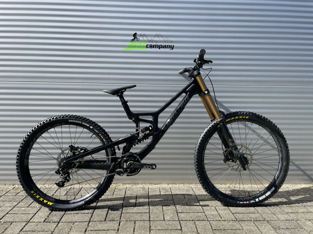 2025 Santa Cruz V10 X01 Carbon CC Downhill Kerékpár 2025 Santa Cruz V10 X01 Carbon CC Downhill Kerékpár