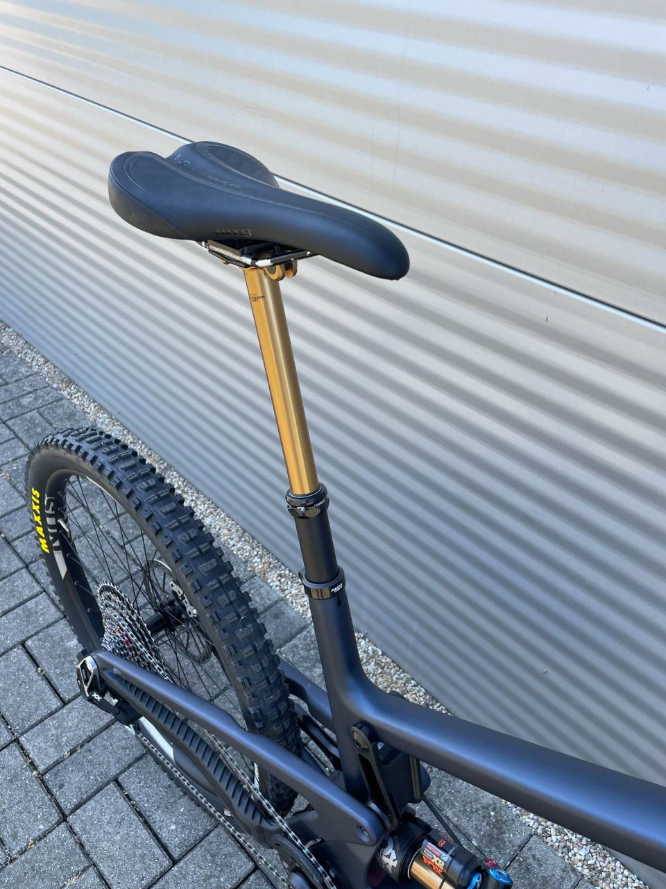 2024 Santa Cruz NOMAD Carbon CC Enduro Kerékpár 2024 Santa Cruz NOMAD Carbon CC Enduro Kerékpár