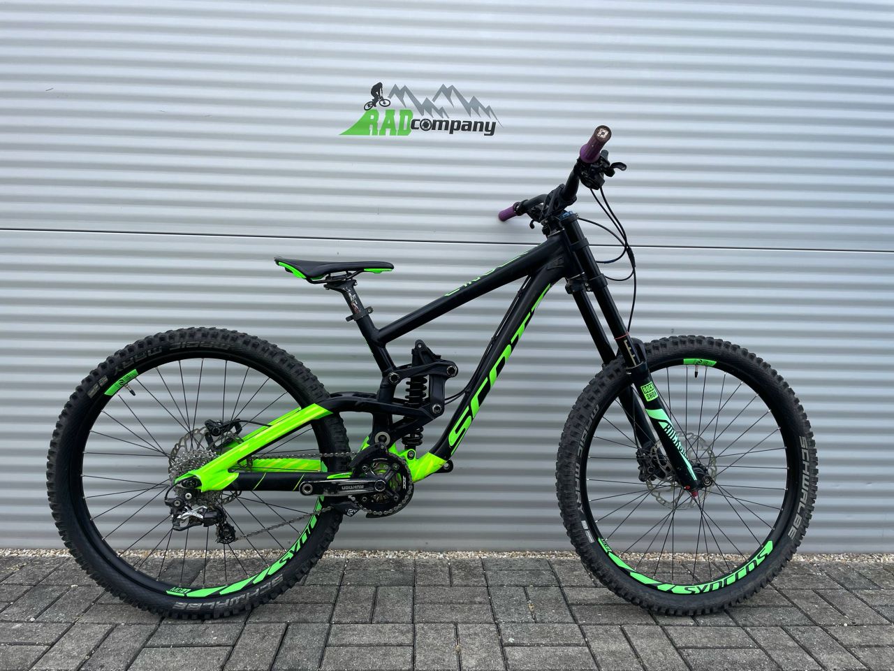 2017 Scott Gambler 730 Downhill Kerékpár