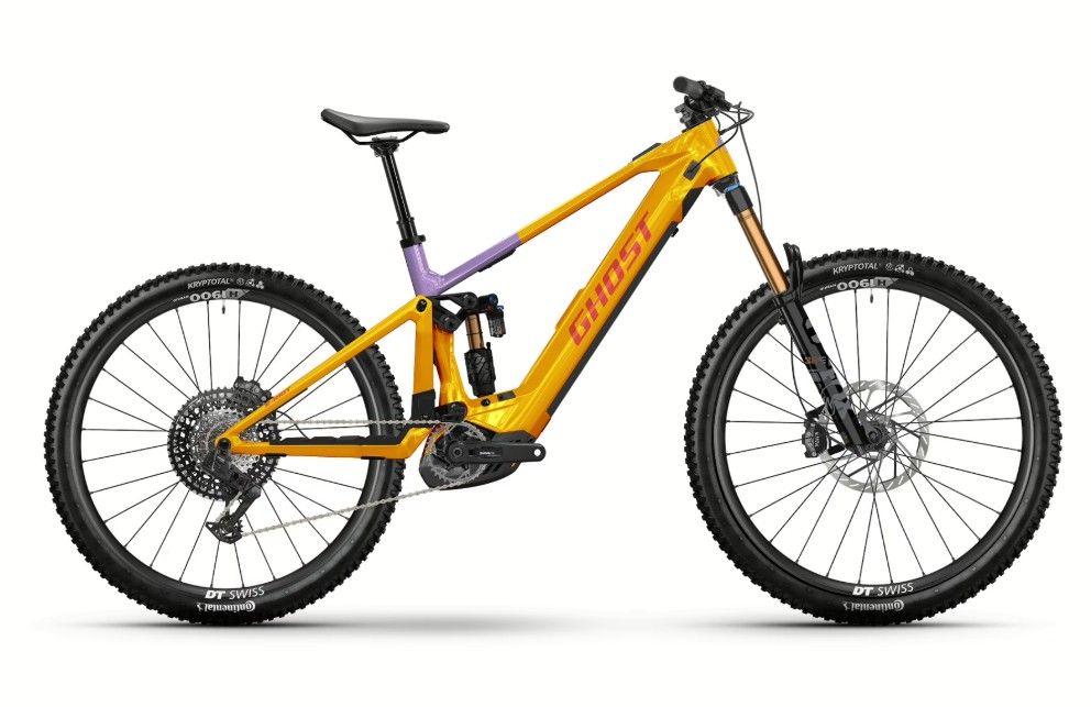 GHOST E-Riot CF Full Party Ebike GHOST E-Riot CF Full Party Ebike