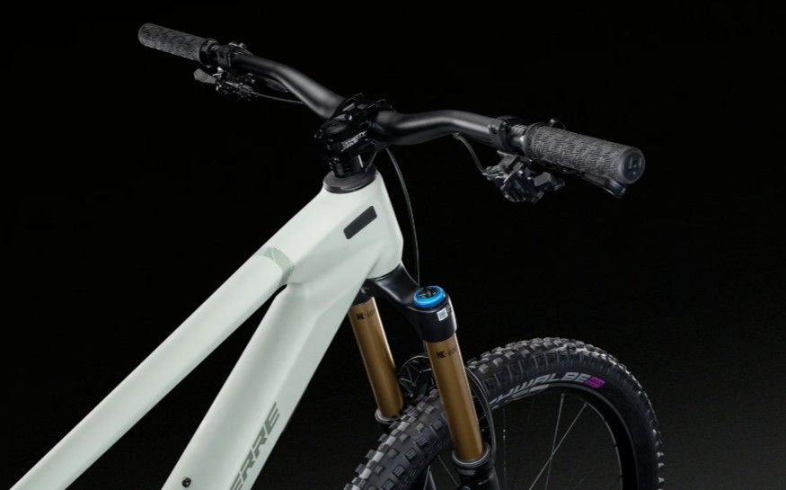 LAPIERRE Spicy CF 8.9 Olive Green Enduro Kerékpár LAPIERRE Spicy CF 8.9 Olive Green Enduro Kerékpár