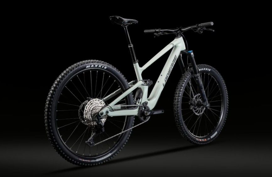 LAPIERRE Zesty CF 6.9 Celadon Green Enduro Kerékpár LAPIERRE Zesty CF 6.9 Celadon Green Enduro Kerékpár