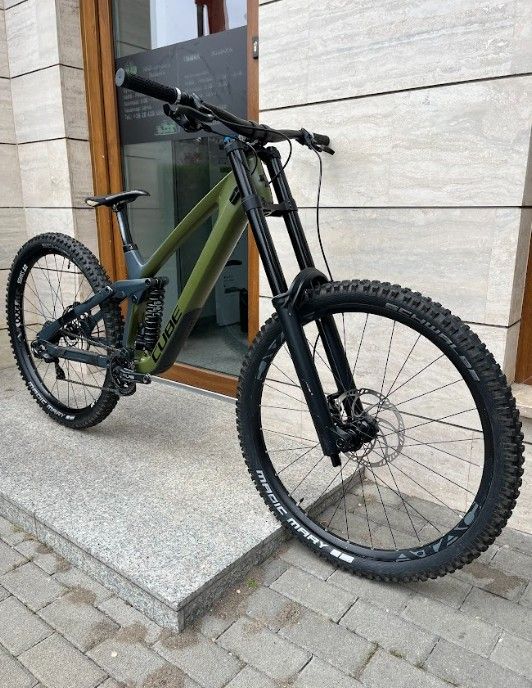 Cube Two15 HPC 29" Downhill Kerékpár Cube Two15 HPC 29" Downhill Kerékpár