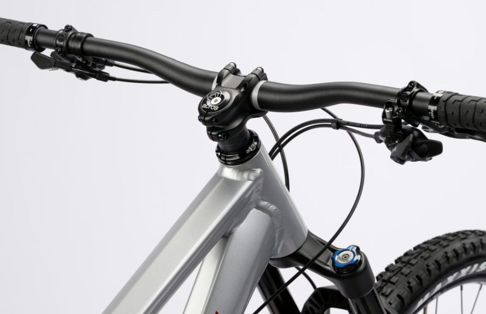 GHOST Riot AM Grey Misty/Black Enduro Kerékpár GHOST Riot AM Grey Misty/Black Enduro Kerékpár