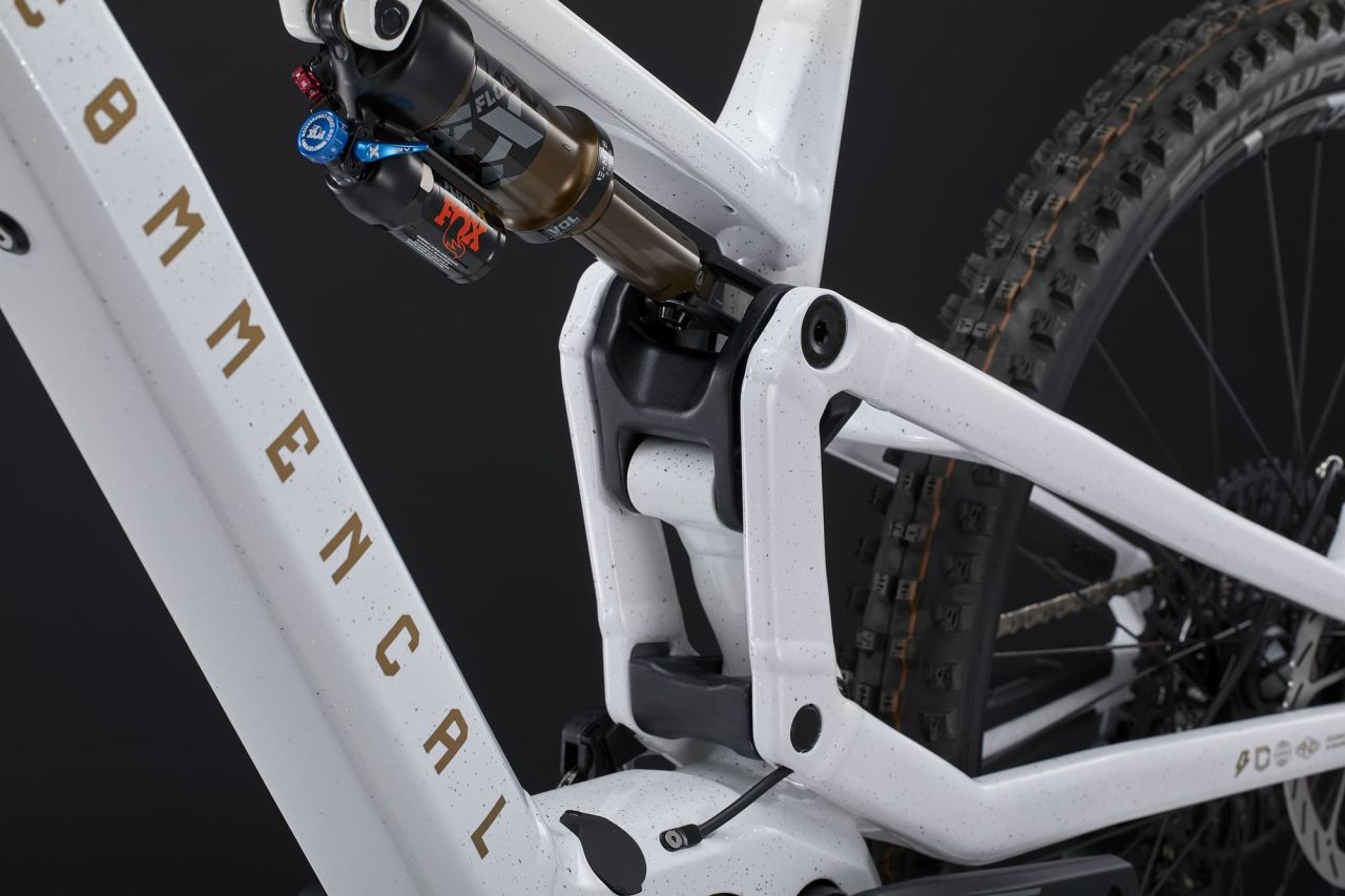 2025 COMMENCAL META POWER SX 400 SIGNATURE AXS Ebike