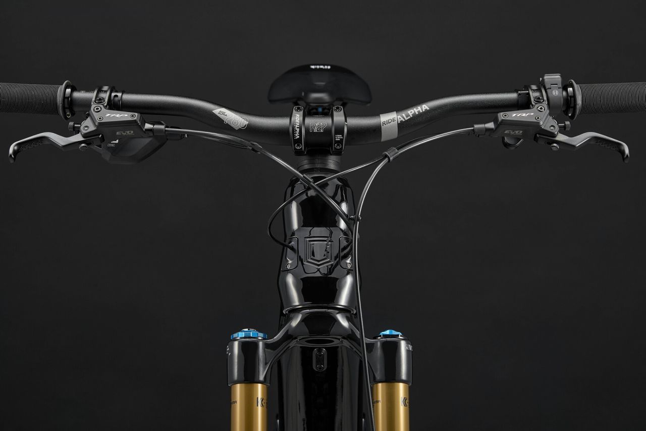 2026 COMMENCAL META POWER SX 800 SIGNATURE PURE BLACK Ebike 2026 COMMENCAL META POWER SX 800 SIGNATURE PURE BLACK Ebike