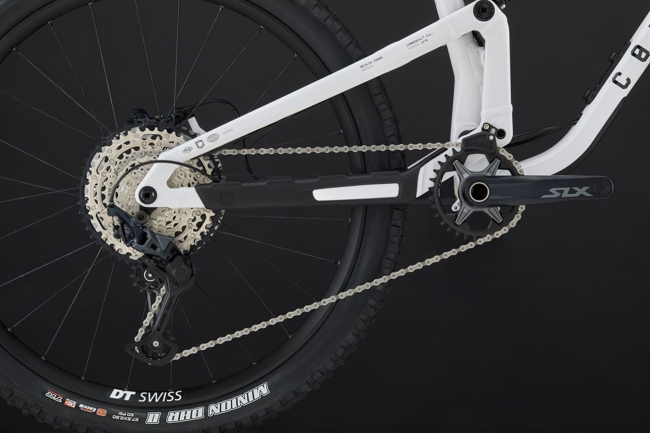 2026 COMMENCAL META SX V5 ESSENTIAL PURE WHITE Enduro Kerékpár
