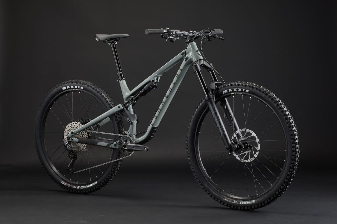 2025 COMMENCAL META TR V4 RIDE PYRITE GREY Enduro Kerékpár 2025 COMMENCAL META TR V4 RIDE PYRITE GREY Enduro Kerékpár