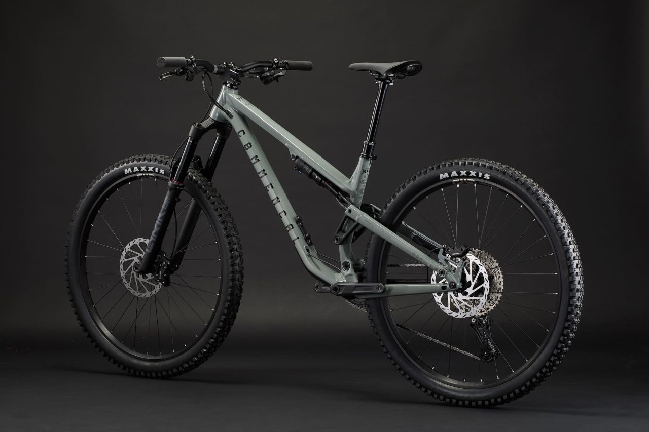 2025 COMMENCAL META TR V4 RIDE PYRITE GREY Enduro Kerékpár 2025 COMMENCAL META TR V4 RIDE PYRITE GREY Enduro Kerékpár