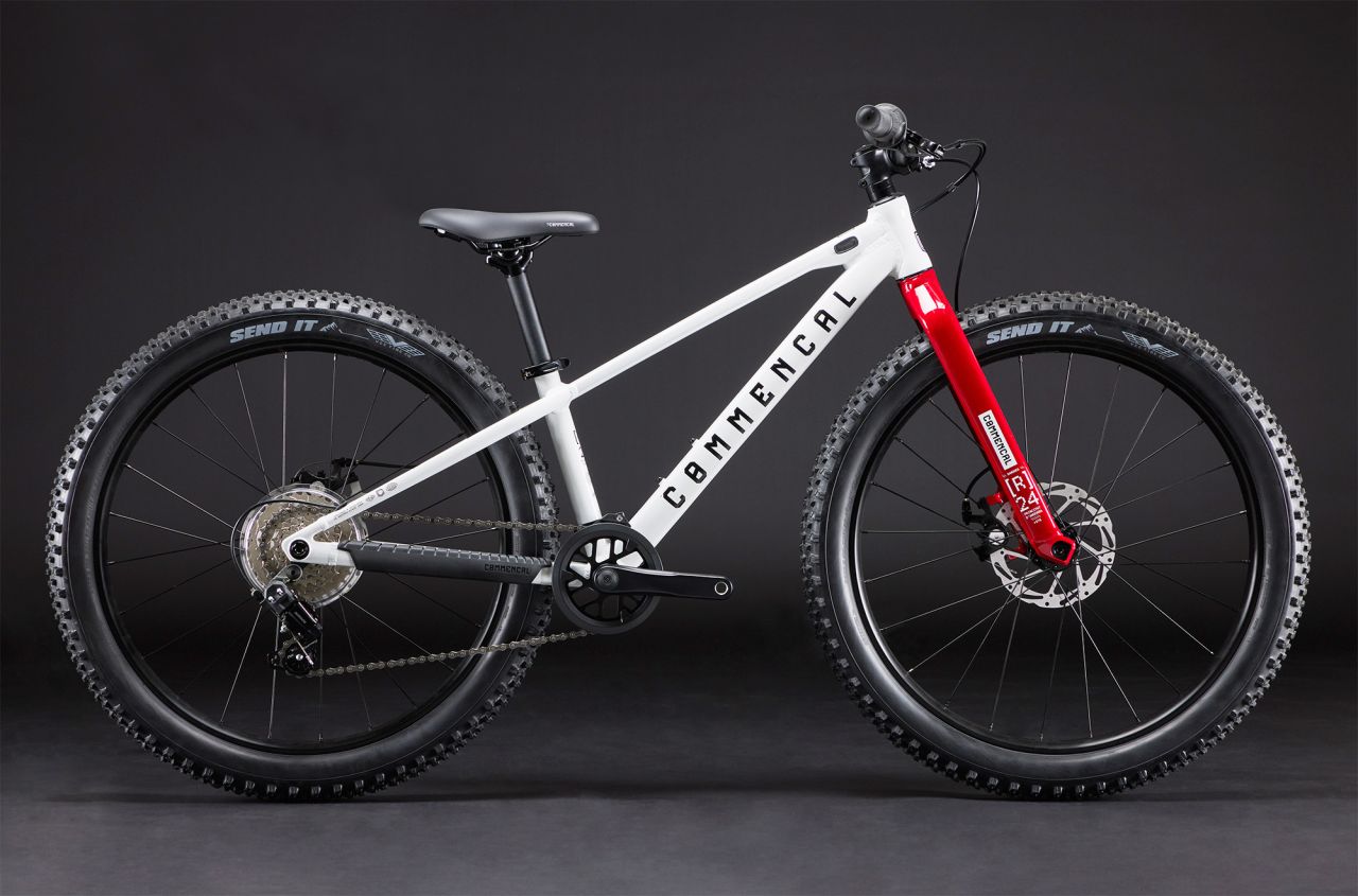 2026 COMMENCAL RAMONES 24 WHITE Gyerek Kerékpár 2026 COMMENCAL RAMONES 24 WHITE Gyerek Kerékpár