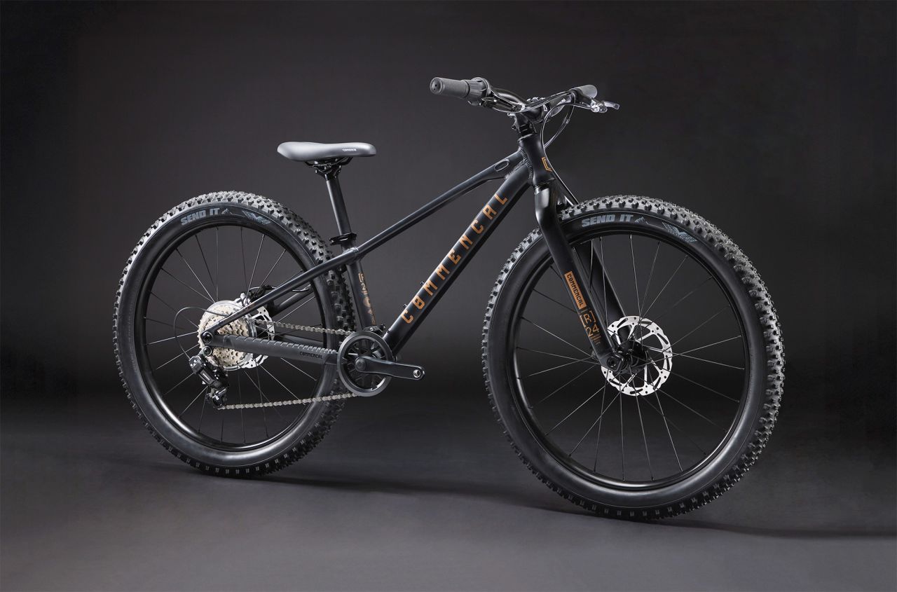 2026 COMMENCAL RAMONES 24 BLACK Gyerek Kerékpár 2026 COMMENCAL RAMONES 24 BLACK Gyerek Kerékpár
