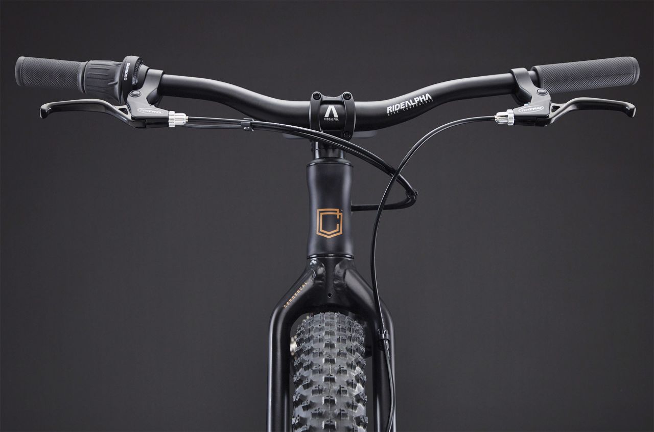 2026 COMMENCAL RAMONES 24 BLACK Gyerek Kerékpár 2026 COMMENCAL RAMONES 24 BLACK Gyerek Kerékpár