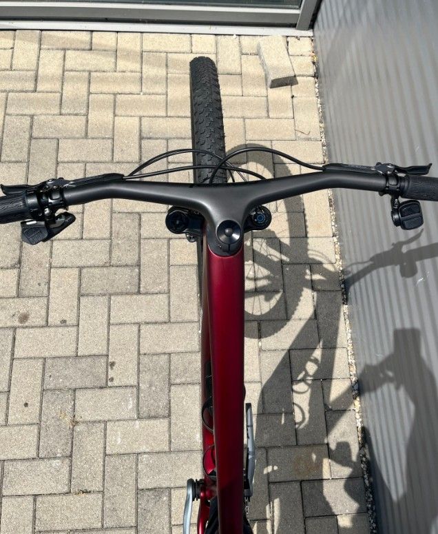 2024 Specialized Epic 8 Expert XC Kerékpár