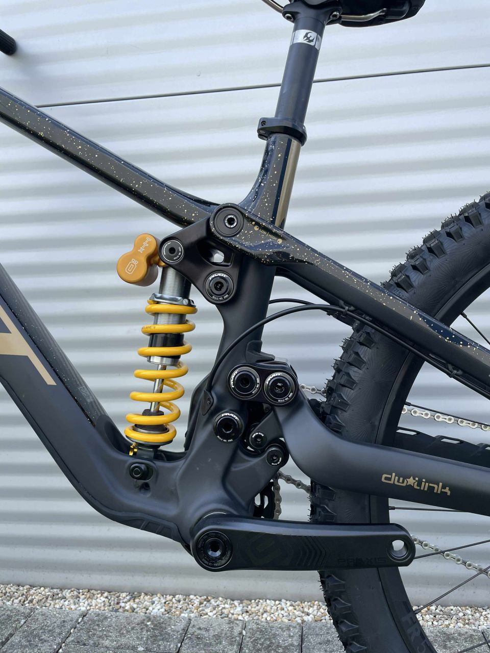 2025 Pivot Phoenix Pro Downhill Kerékpár