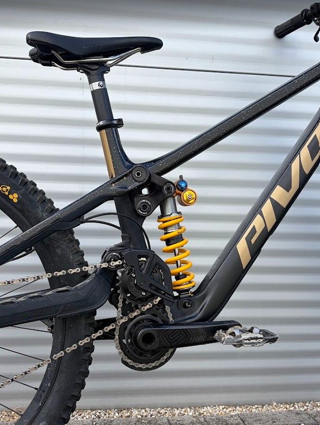 2025 Pivot Phoenix Pro Downhill Kerékpár 2025 Pivot Phoenix Pro Downhill Kerékpár
