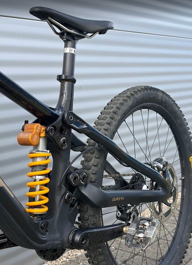 2025 Pivot Phoenix Pro Downhill Kerékpár 2025 Pivot Phoenix Pro Downhill Kerékpár