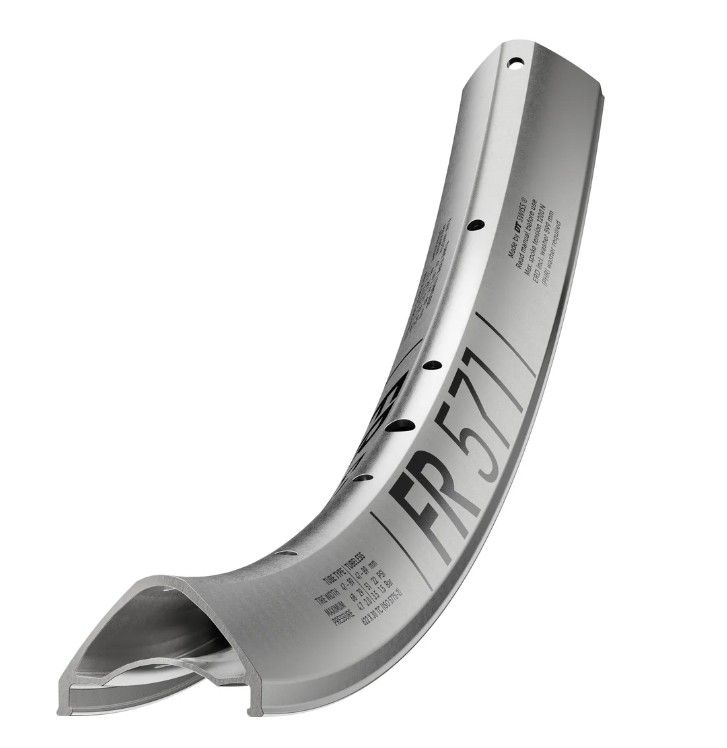 DT Swiss FR 571 29" 32h EZÜST 30mm Felni DT Swiss FR 571 29" 32h EZÜST 30mm Felni