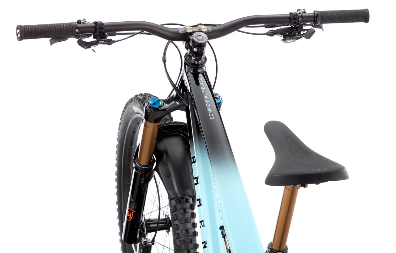 2022 COMMENCAL META TR V4 STAFF EDITION Enduro Kerékpár