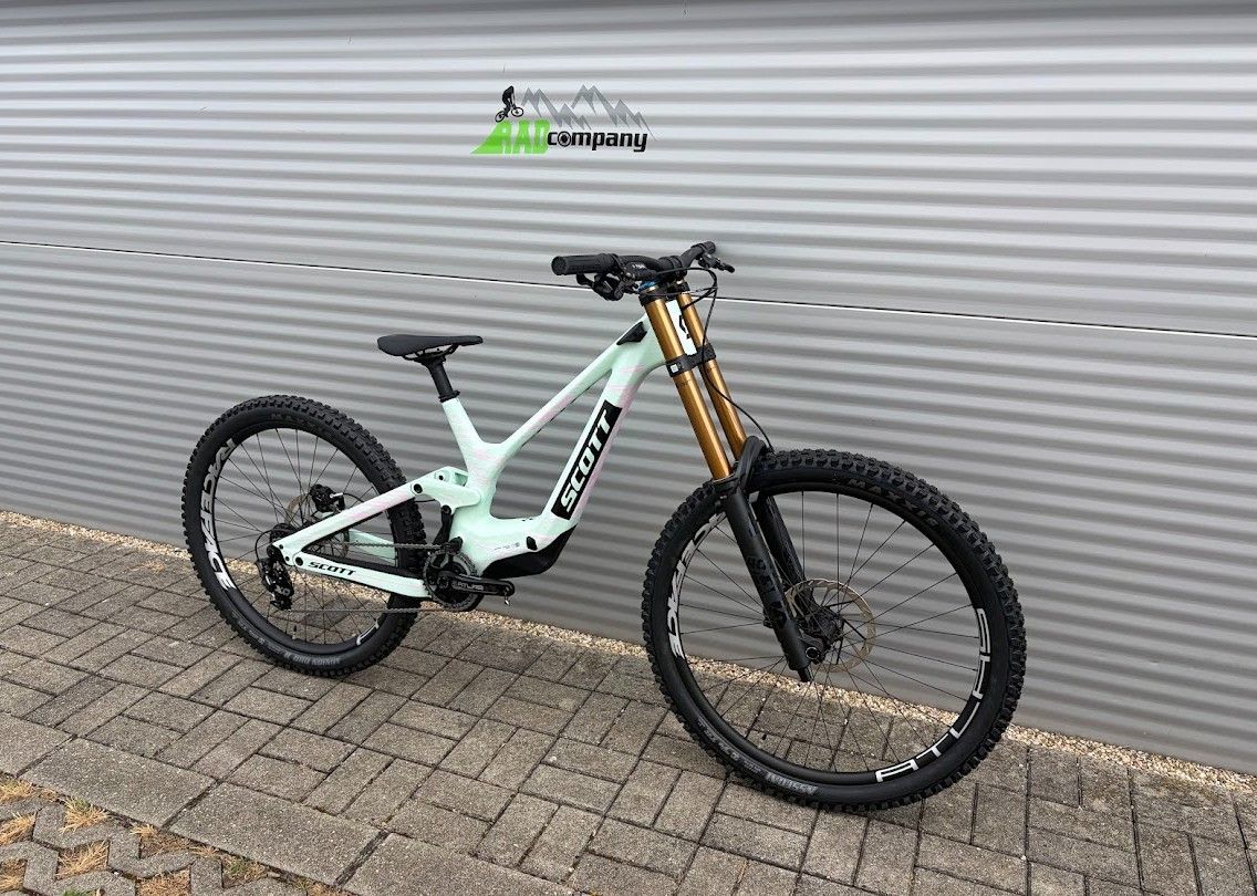2026 SCOTT Gambler RC Downhill Kerékpár