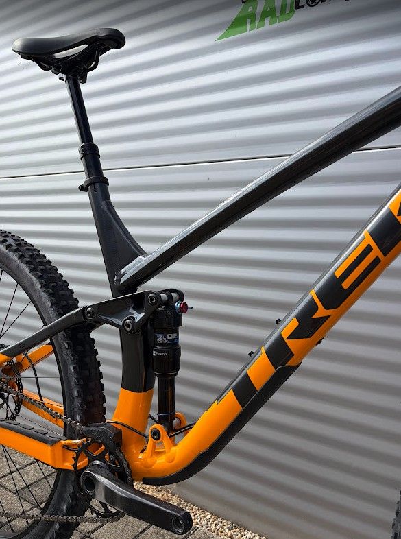 2023 Trek Fuel EX 5 Deore Gen 5 Enduro Kerékpár