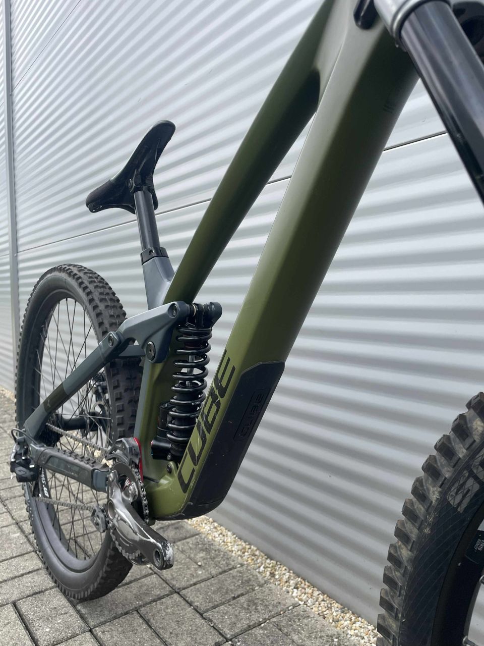 Cube Two15 HPC 29" Downhill Kerékpár