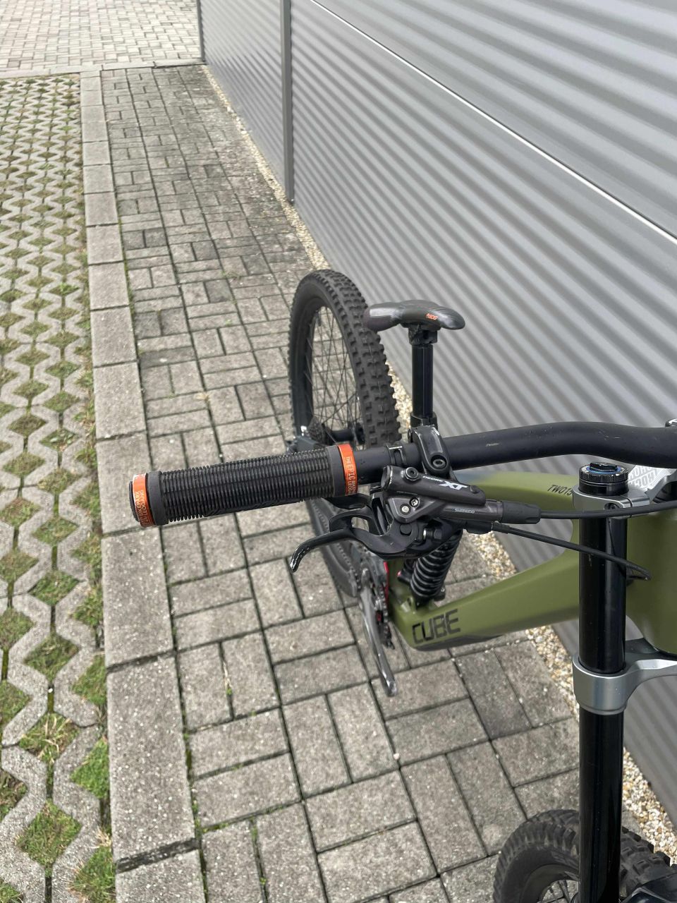 Cube Two15 HPC 29" Downhill Kerékpár
