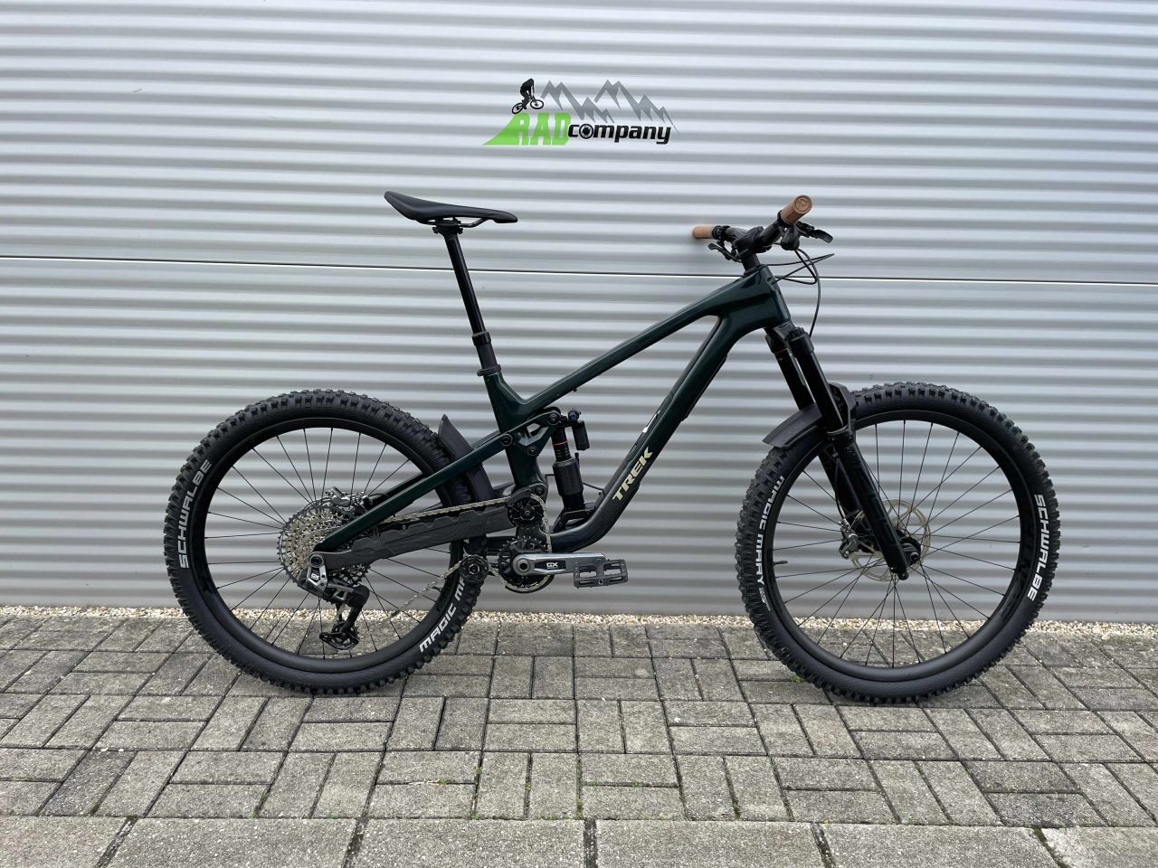2024 TREK Slash 9.8 Gen 6 Enduro Kerékpár