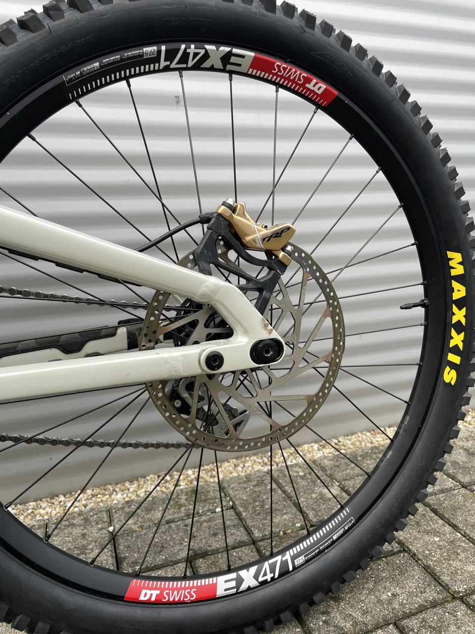 2024 Commencal Supreme DH V5 Downhill Kerékpár 2024 Commencal Supreme DH V5 Downhill Kerékpár