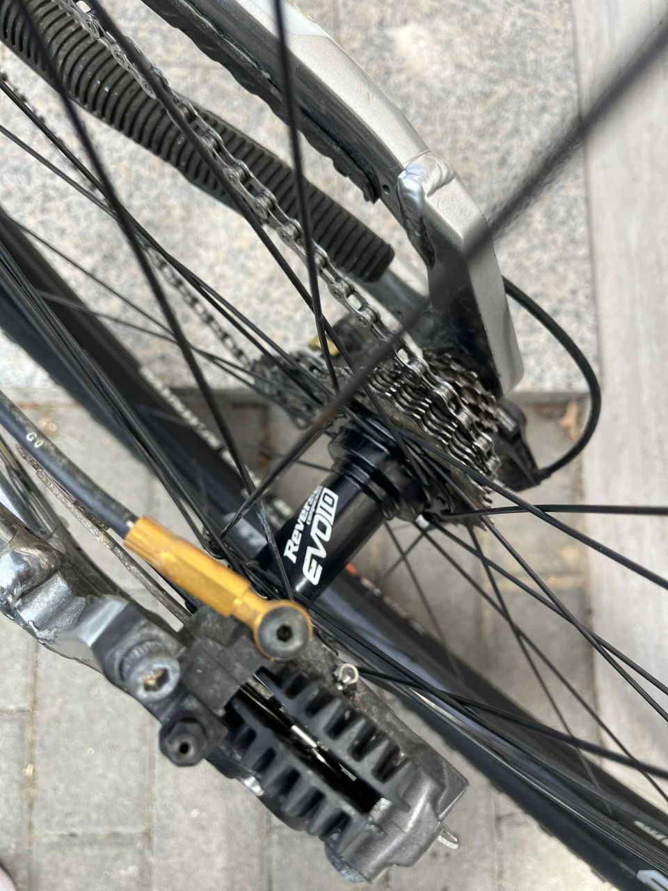 2021 Commencal Supreme V4 Downhill Kerékpár