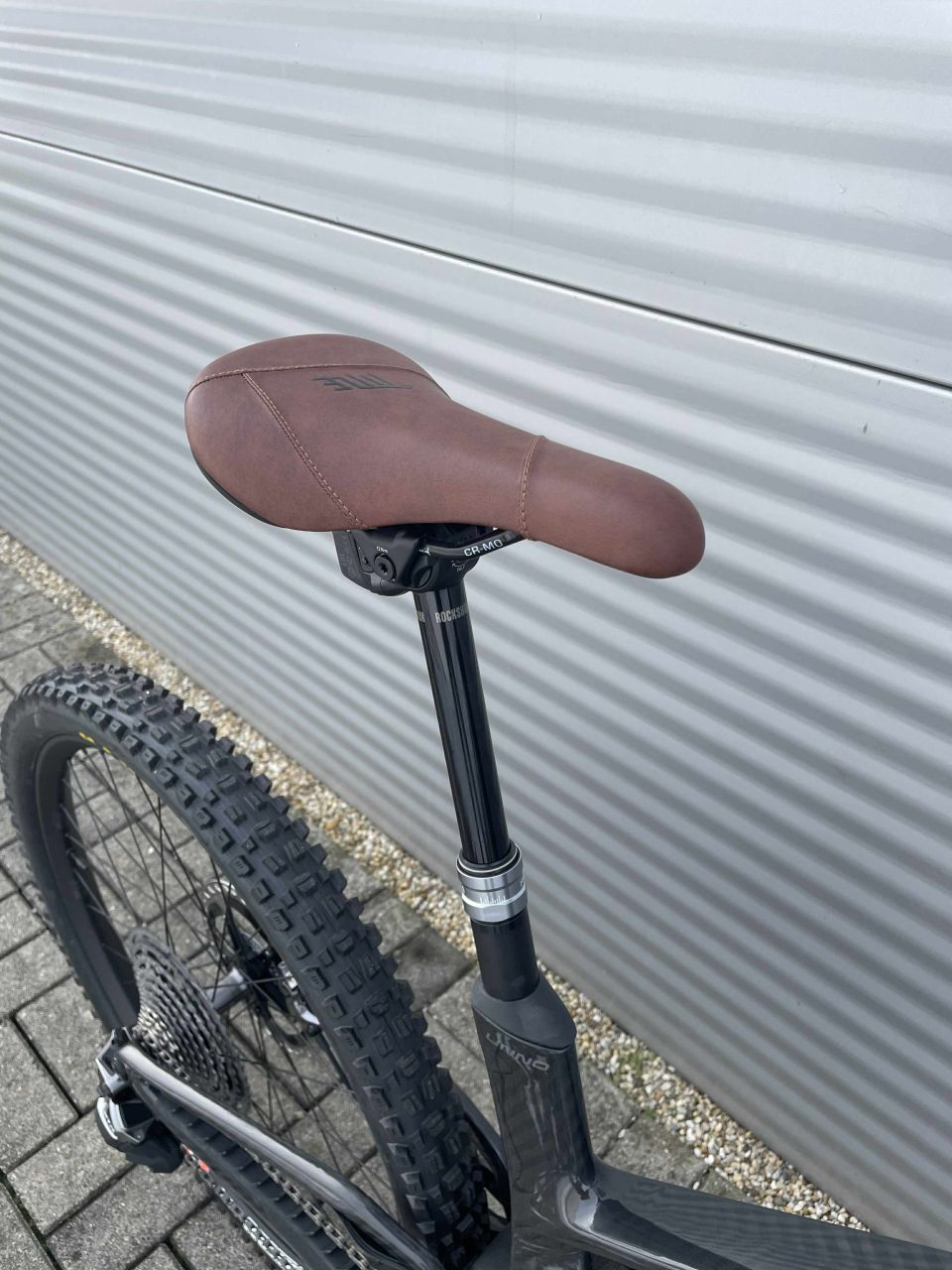 2025 UNNO MITH E-bike