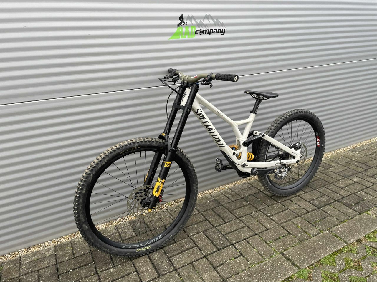 2023 Specialized Demo Race Downhill Kerékpár