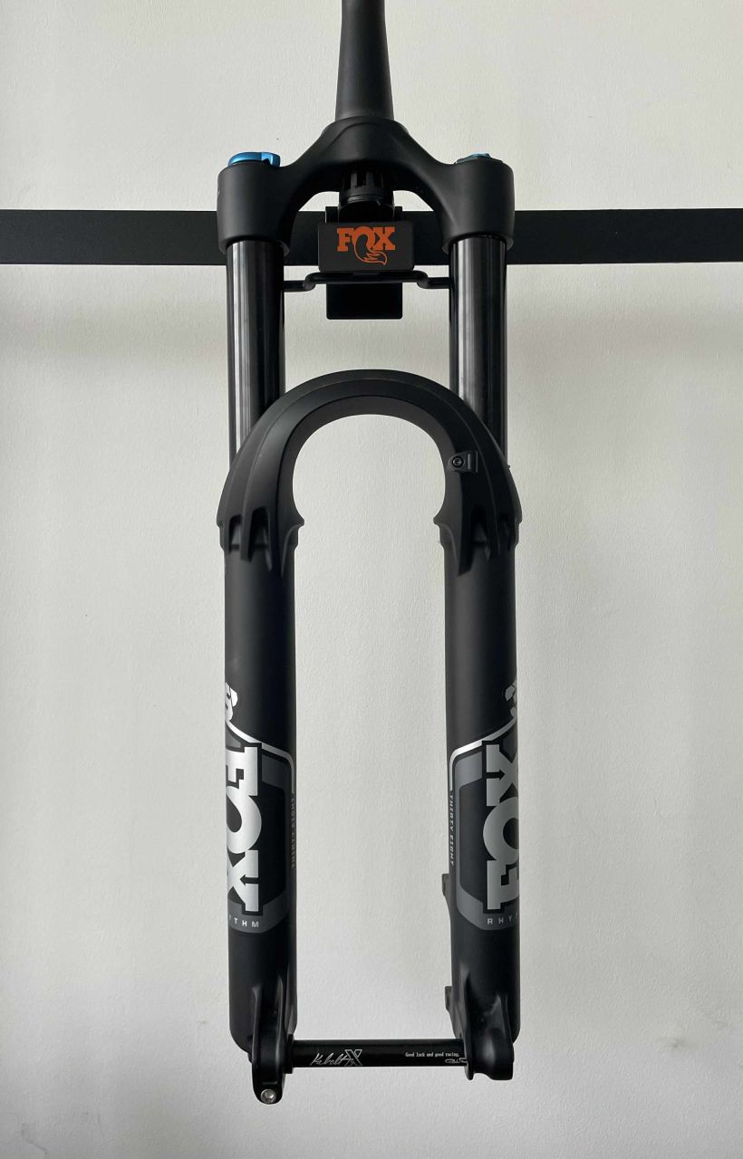 FOX 38 PERFORMANCE ELITE FLOAT 29 Villa FOX 38 PERFORMANCE ELITE FLOAT 29 Villa