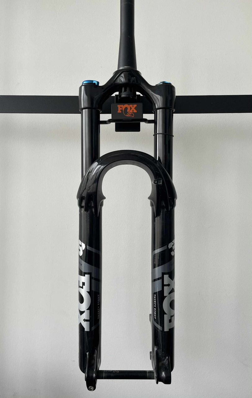 FOX 38 PERFORMANCE ELITE FLOAT 29 villa FOX 38 PERFORMANCE ELITE FLOAT 29 villa