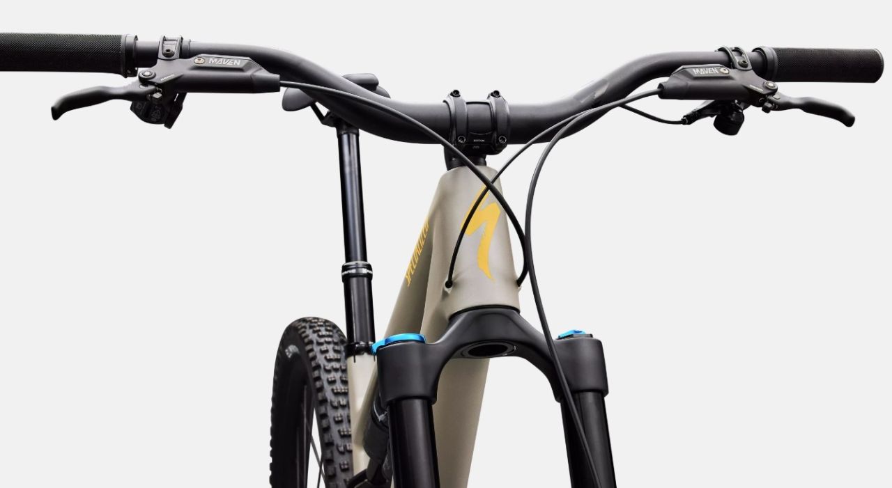 2026 Specialized Stumpjumper 15 EVO Comp Enduro Kerékpár 2026 Specialized Stumpjumper 15 EVO Comp Enduro Kerékpár