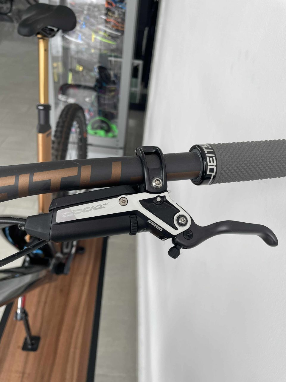 SRAM Code Ultimate Fékszett SRAM Code Ultimate Fékszett