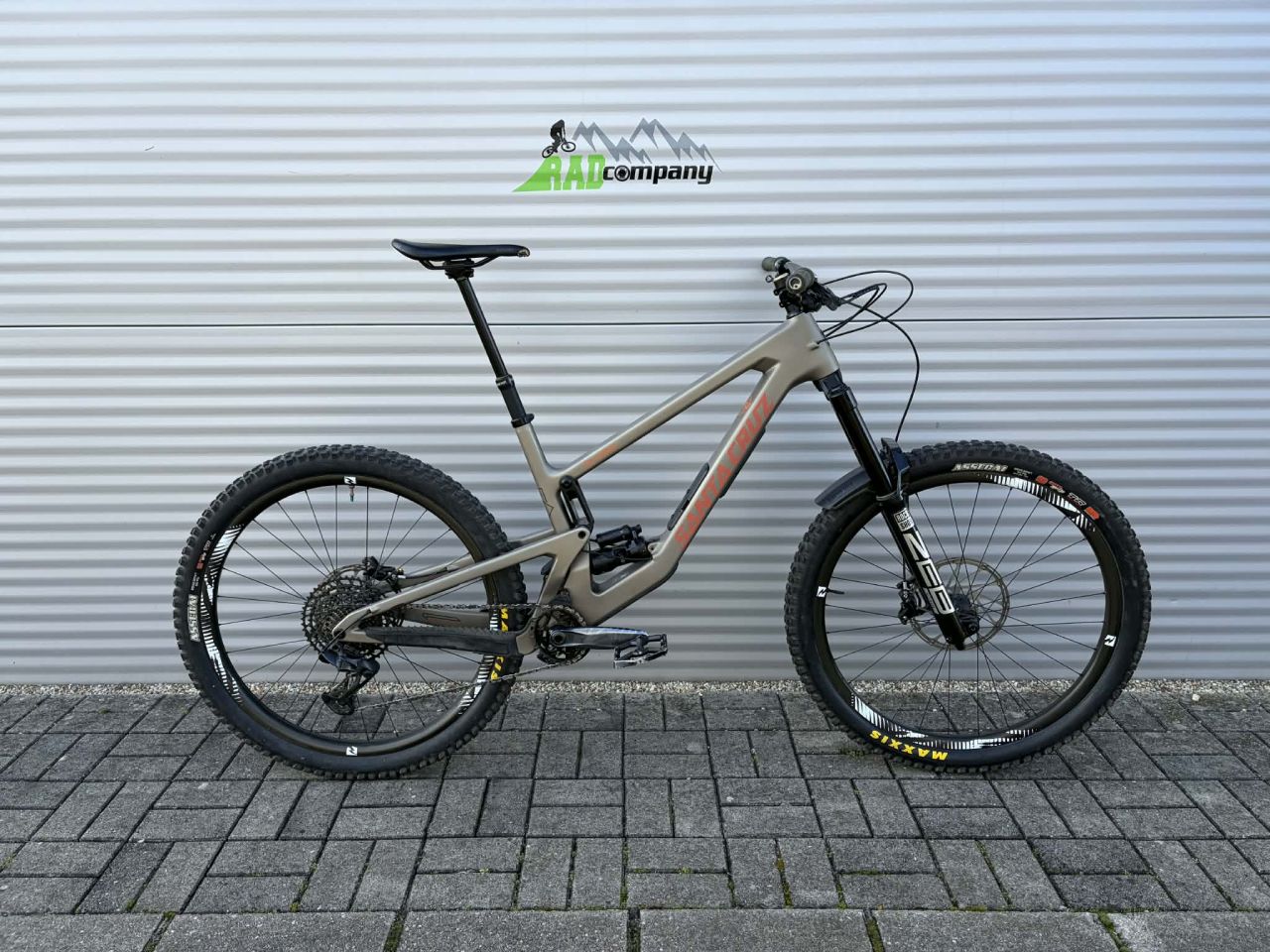 2023 Santa Cruz Megatower C Enduro Kerékpár